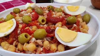 Ensalada de garbanzos con pimientos asados Una ensalada completa y saludable [upl. by Notaek354]