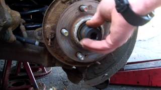 how to replace a rear wheel bearing on a 20012006 Hyundai Santa fe 2wd [upl. by Eadahs]