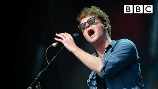 Kodaline perform All I Want  Glastonbury 2014  BBC [upl. by Banquer26]