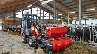 Weidemann – Hoftrac® 1160 Kabine mit Futterräumer [upl. by Xyla541]