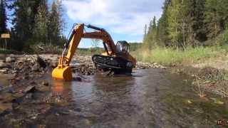 RC ADVENTURES  GOLD Prospecting with an RC 112 Scale Earth Digger 4200XL Hydraulic Excavator [upl. by Edrock]