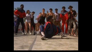 Jean Claude Van Damme bailando Breakdance 1984 [upl. by Orvan]