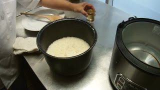 How To Cook Sushi Rice amp Prepare Sushi Rice Vinegar [upl. by Omari]