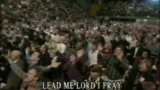 Potters Hand  HILLSONG Shout to the Lord 2000 [upl. by Henley660]