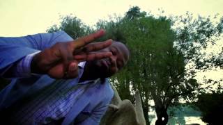 Pasteur Moise Mbiye  Trois clip officiel [upl. by Lleunamme671]