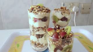 How To Make Parfait  Greek Yoghurt  Granola [upl. by Aihsercal]