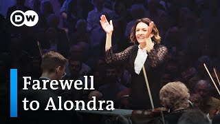 Alondra de la Parra says goodbye to the Queensland Symphony Orchestra  Musica Maestra [upl. by Kelwunn681]