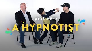 Kids Meet a Hypnotist  Kids Meet  HiHo Kids [upl. by Hahcim]