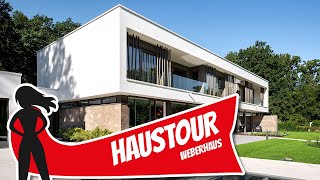 Haustour 3 Millionen Luxusvilla vom Architekten als Fertighaus Weberhaus  Hausbau Helden [upl. by Hnad233]