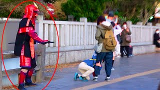 侍マネキンピアノドッキリ byよみぃ  SAMURAI Mannequin Piano PRANK in JAPAN【ストリートピアノ】♪紅X JAPAN [upl. by Iidnarb436]