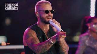 Hawaii  Maluma En Vivo [upl. by Schonfeld]