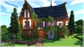 Minecraft How to Build a Medieval TavernInn [upl. by Htrahddis]