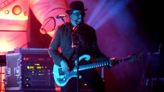 Primus  Wynonas Big Brown Beaver Live In Montreal [upl. by Nodnart]