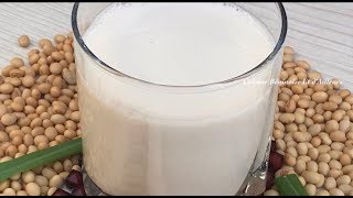 Lait de soja fait maison Homemade soya milk😋 [upl. by Oehsen]