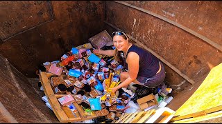 JACKPOT This Dumpster Was LOADED Like CRAZY [upl. by Akirdnwahs]