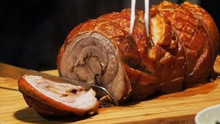 Porchetta porketta  pieczony boczek zawijany [upl. by Enomed]