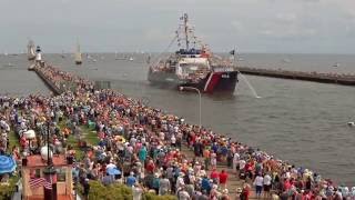 Duluth Tall Ships Parade of Sails 2016 Wave 1 [upl. by Warden912]