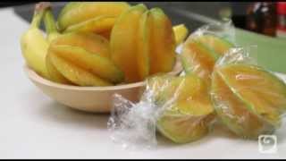 How to eat a Starfruit  Carambola [upl. by Proffitt141]