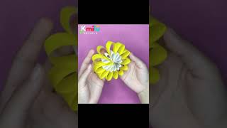 Como hacer flores de papel  flores de papel rápido y fácil 🌺 How to make paper flowers Shorts [upl. by Joane]