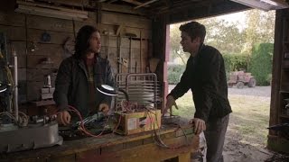 The Flash Clip 44 Barry Tells Cisco About Time Travel [upl. by Alodee549]