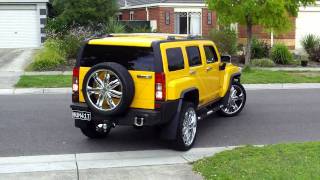 CUSTOM 07 HUMMER H3 PULLING IN [upl. by Trotter]