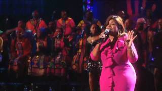 Gloria Gaynor performs quotI Will Survivequot at Mandela Day 2009 from Radio City Music Hall [upl. by Otreblide368]